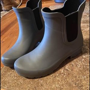 Grey Roma boots